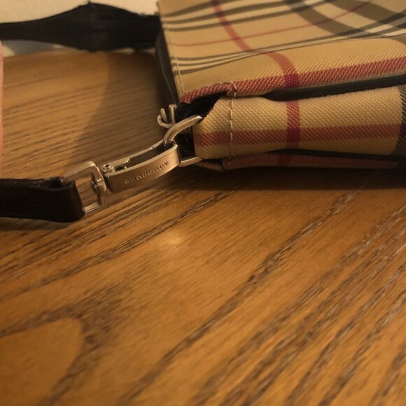 Burberry Pochette Bag - Picture 8 of 12